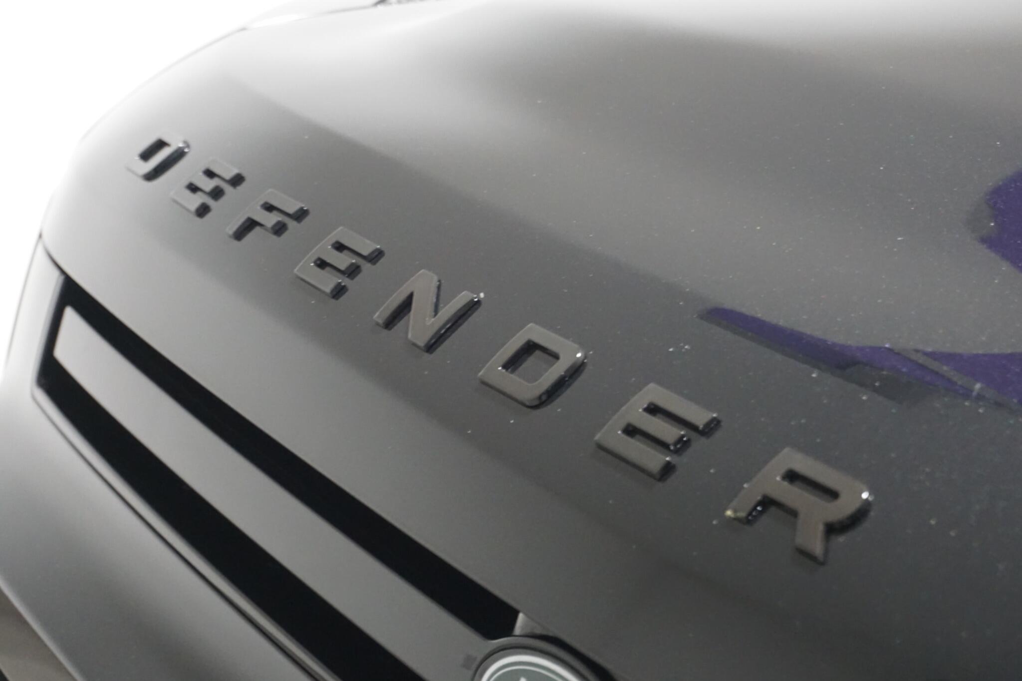 Land Rover Defender 110 3.0 D300 MHEV X-Dynamic HSE Auto 4WD Euro 6 (s/s) 5dr